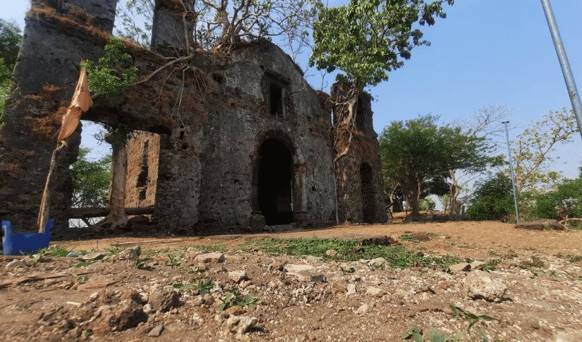 Dronagiri Fort, Maharashtra, India